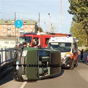 Carambola in via Fornace, un ferito lieve