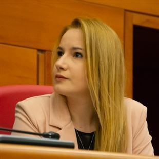 Pigoni lascia "Azione": sarà la candidata a sindaco del centro sinistra in città?
