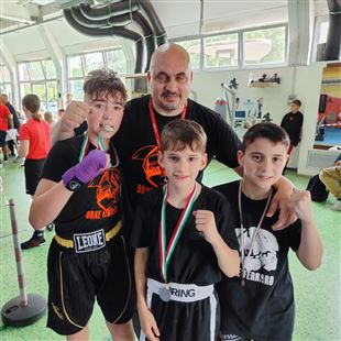 Boxe Ferraro, tris di medaglie al campionato regionali sparring - io