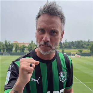Verso Sassuolo-Catanzaro, l’appello di Nek: “Vi aspetto tutti al Mapei Stadium”