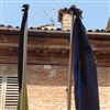 Bandiere a lutto per le vittime dell’alluvione in Romagna